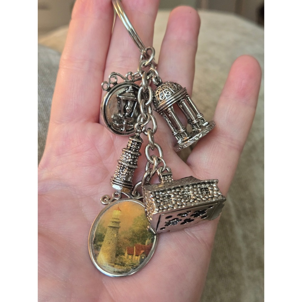 Russ Thomas Kinkade Key Charms 'The Light of Peace' Key Chain #616216 4.25"L